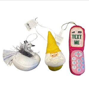 Set of 3 ornaments NWT